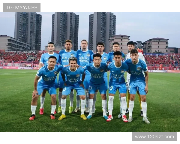 中甲球队南通支云官方宣布邓宇彪李星贤正式加盟球队助力新赛季